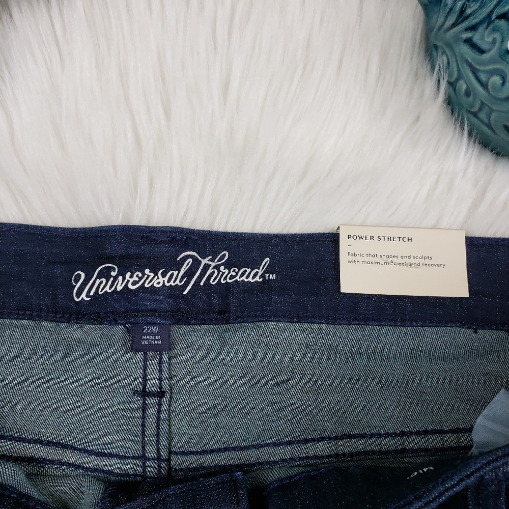 Universal Thread midi shorts 22W - Picture 8 of 10